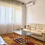 Апартаменты Lily In Close To The