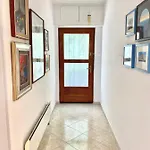 Lily In Close To The Апартаменты Риека